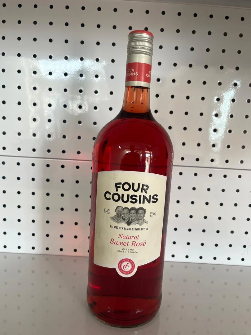 4 COUSIN BIG